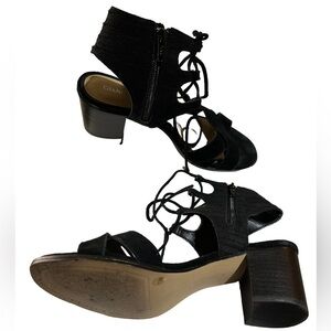 💙3/$20 GIANNI Bini black gladiator style sandals size 7.5